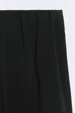 eseOese PANTALON LINO DESIERTO
